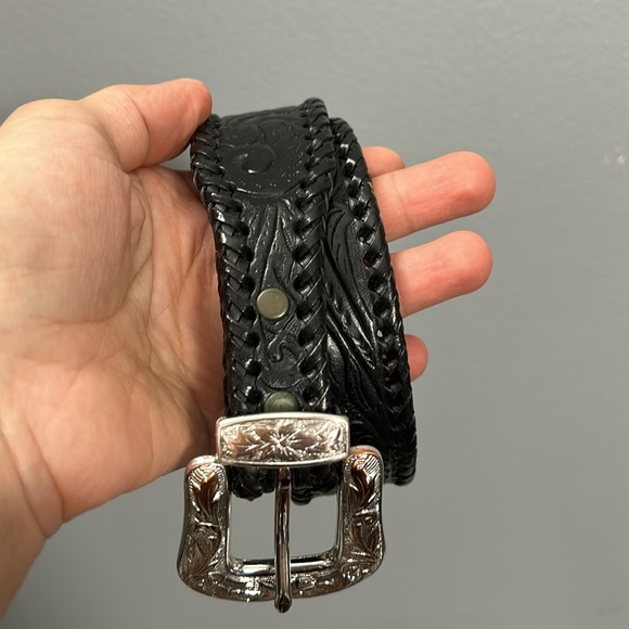 LEEGIN Silver Creek Collection Tooled Leather Western Belt size 36 - Picture 5 of 17
